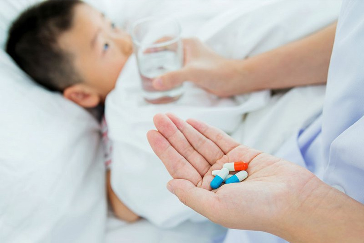 Những hệ quả khi lạm dụng kháng sinh ở trẻ dưới 5 tuổi